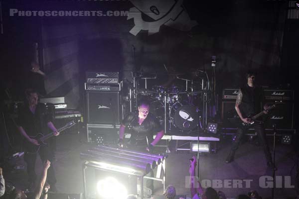 DIE KRUPPS - 2015-09-15 - PARIS - Divan du Monde - Jürgen Engler - Marcel Zürcher